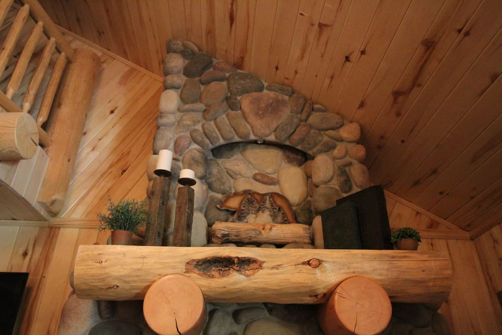 Main Fireplace Mantle