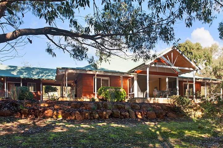 Jarrah Knoll – Quindalup