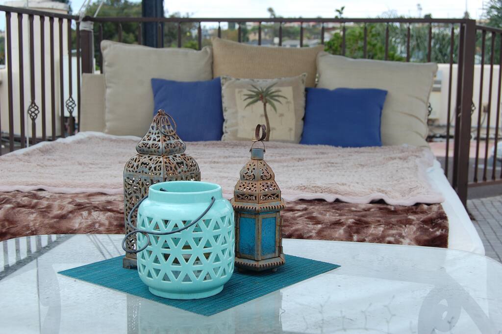 Rooftop bed
