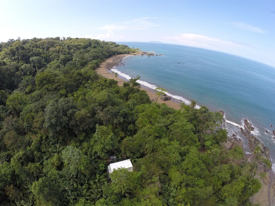 Aerial view of Casa Claro del Bosque location, far end Caño Island.