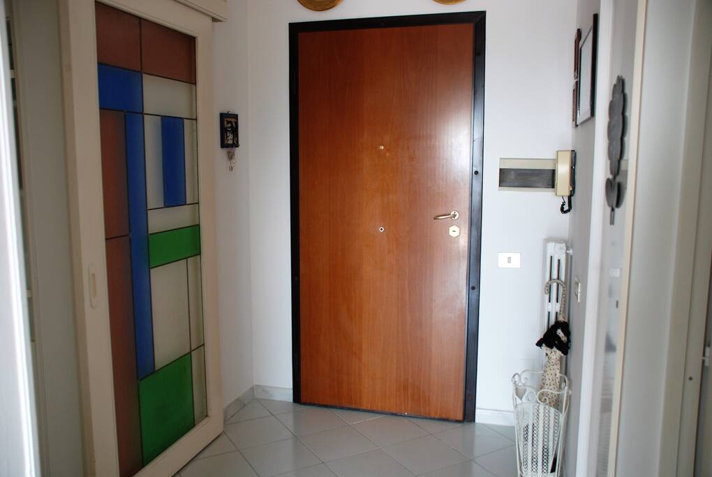 Area ingresso