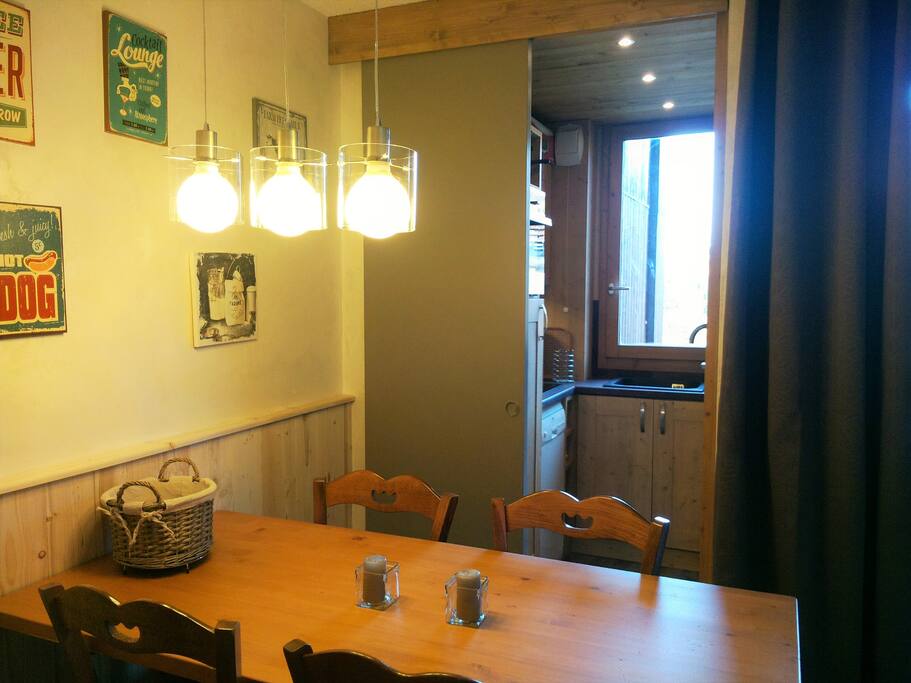 coin repas et cuisine séparé