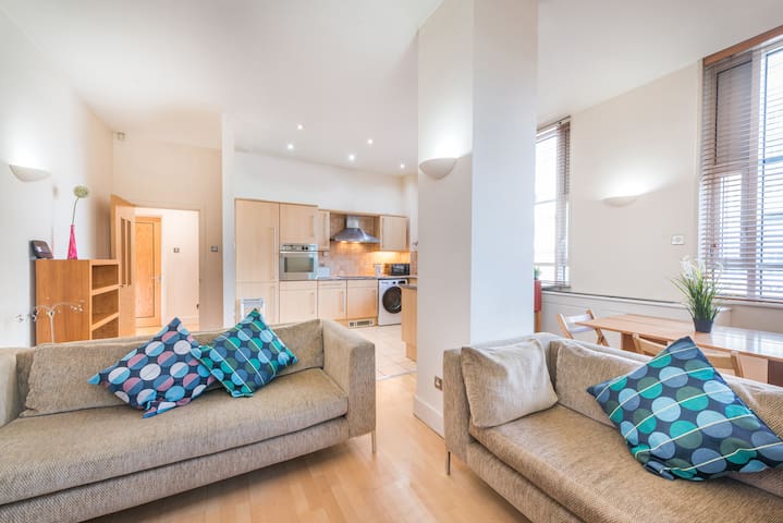 Baker Street Marylebone 2 Bed 2 Bath Apart 431