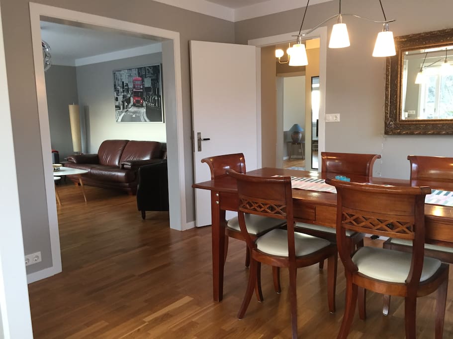 Living room/Dining room