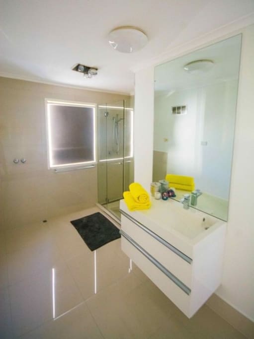 Lovely renovated and modern bathroom. Very spacious.