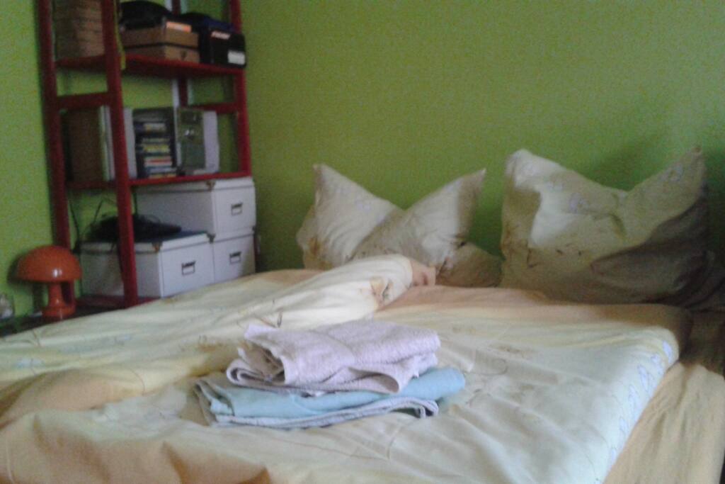 Gästebett