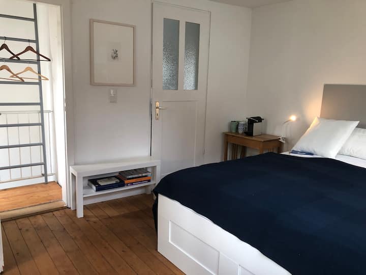 Frankfurt Holiday Rentals & Homes Hessen, Germany Airbnb