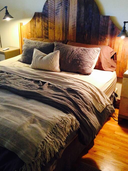 New king Tempurpedic bed in main bedroom.