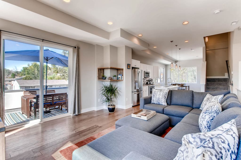 Living room with a view of
the door out to the patio.