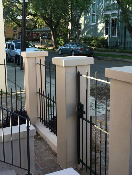 Walk down the block from this Garden District rental to ride the St. Charles Avenue Streetcar to New Orleans Uptown and Downtown districts.