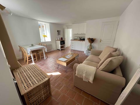 Charming 2-room apartment at the gates of the landing beaches