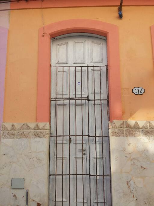 Entrada de la Casa