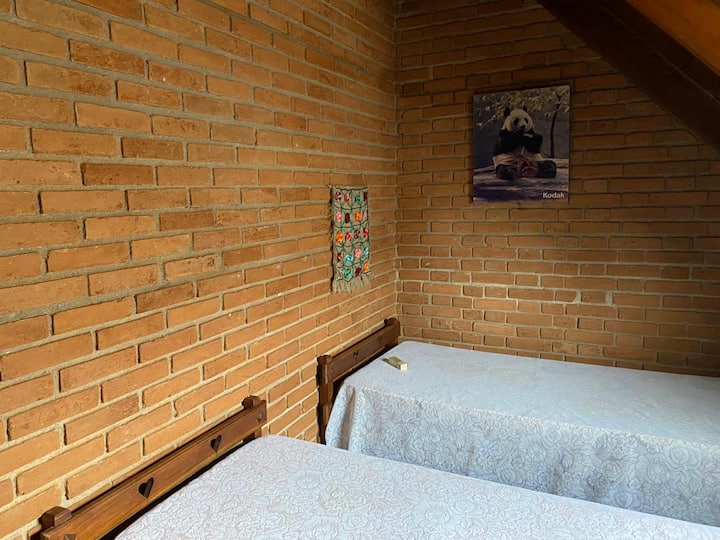 Подробна стая 3