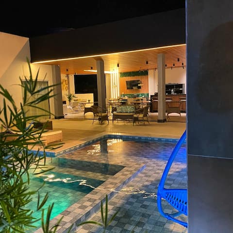 Cafofo, your home away from home