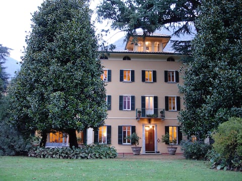 Villa Casanova - Como Lake with private pool
