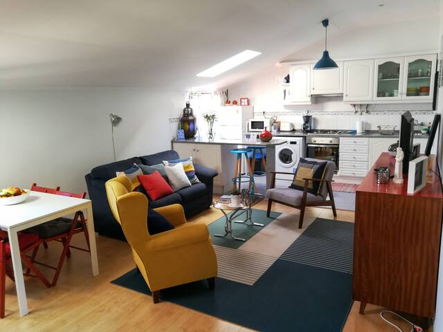 POMBALINO! Lisbon Concept Apartment. gallery image 2