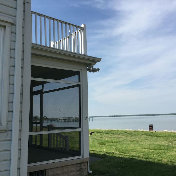 Front of the house (screened porch and rooftop deck)...on the Choptank River