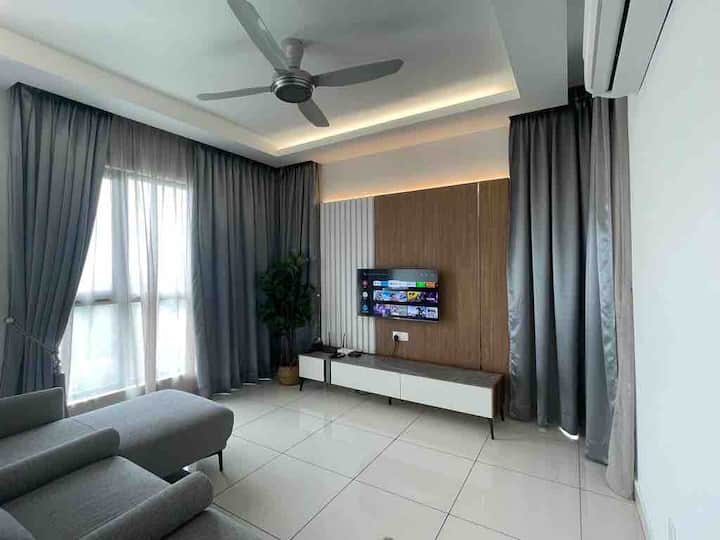 Scandinavian Themed Home In Klang - Port Klang