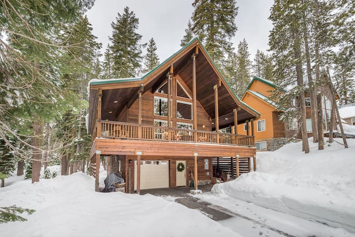 Pet Friendly Vacation Rentals In Soda Springs California Usa