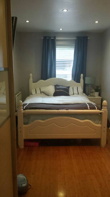 Spacious double bed
