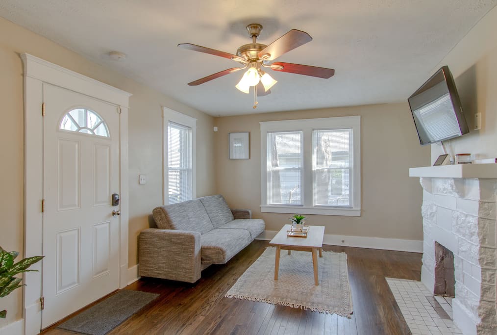 Front sitting room