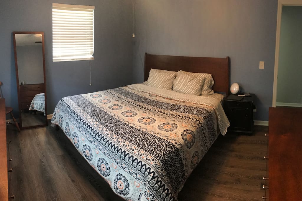 Master bedroom, king sized pillow top mattress