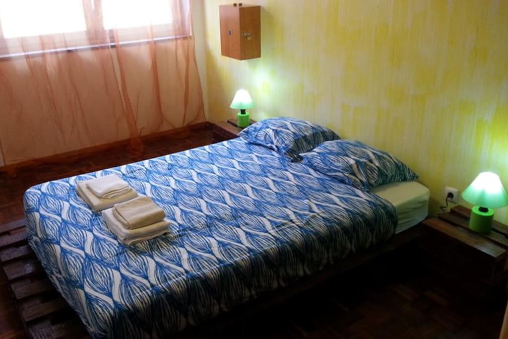 Quarto Duplo