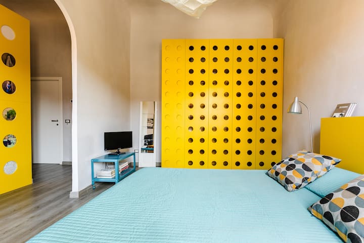 Private Designer Room Florence City Center - Florence