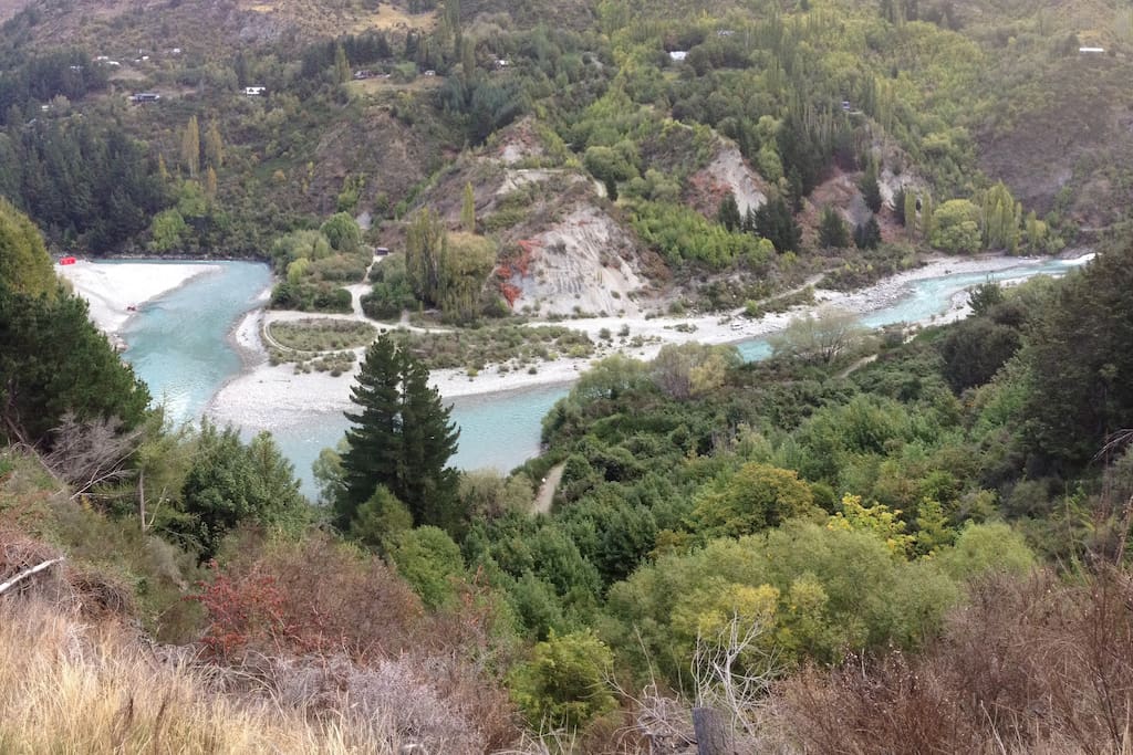 Watch people have fun on the famous Shotover Jet