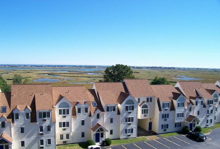 Village by the Sea 2 Bedroom condo for 6 from $189