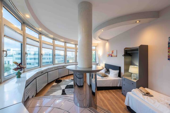 Unique 5RMS Panorama Flat City Center