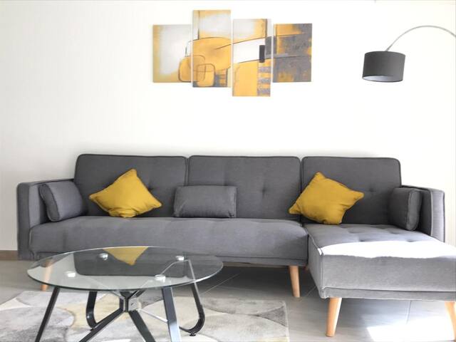 Family apartment close to the beach