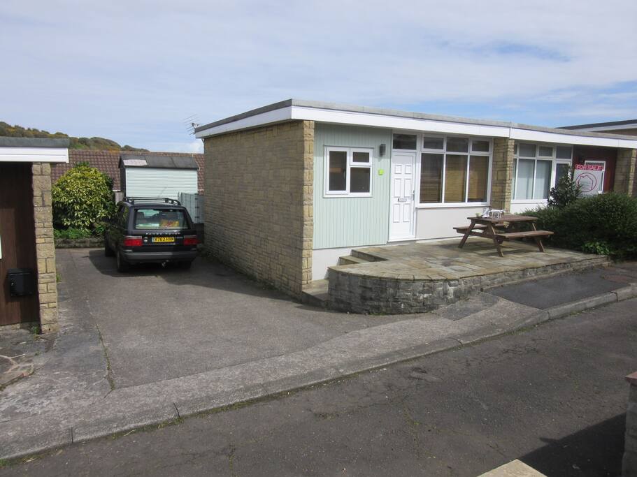 Shared parking (when neighbour in residence).