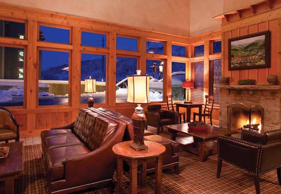 Guest lounge with TV.