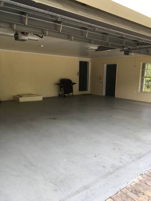 Three car garage