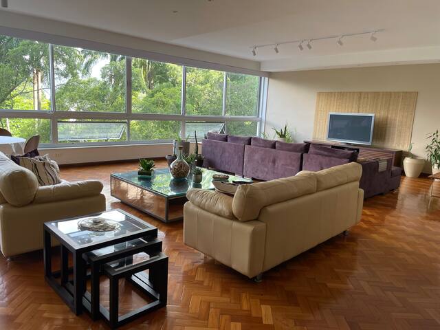 Apartamento entre o mar e a montanha gallery image 3