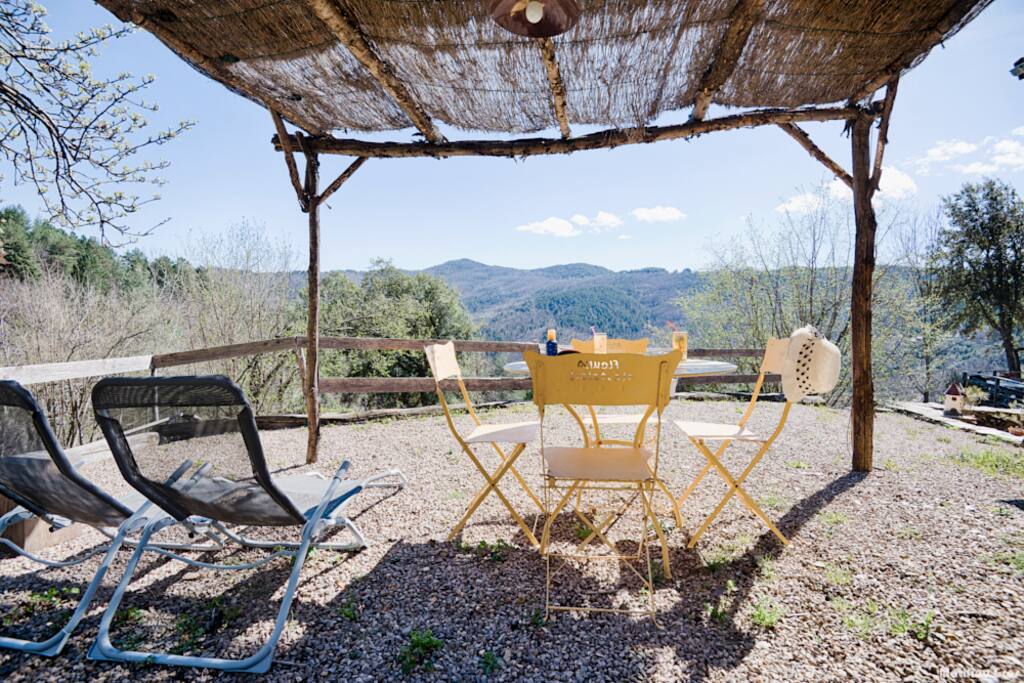 Vue panoramique sur la vallée