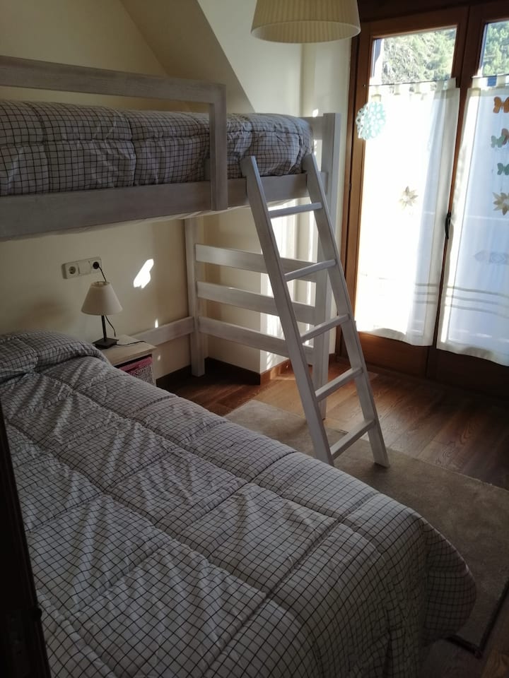 Chambre 3 lits