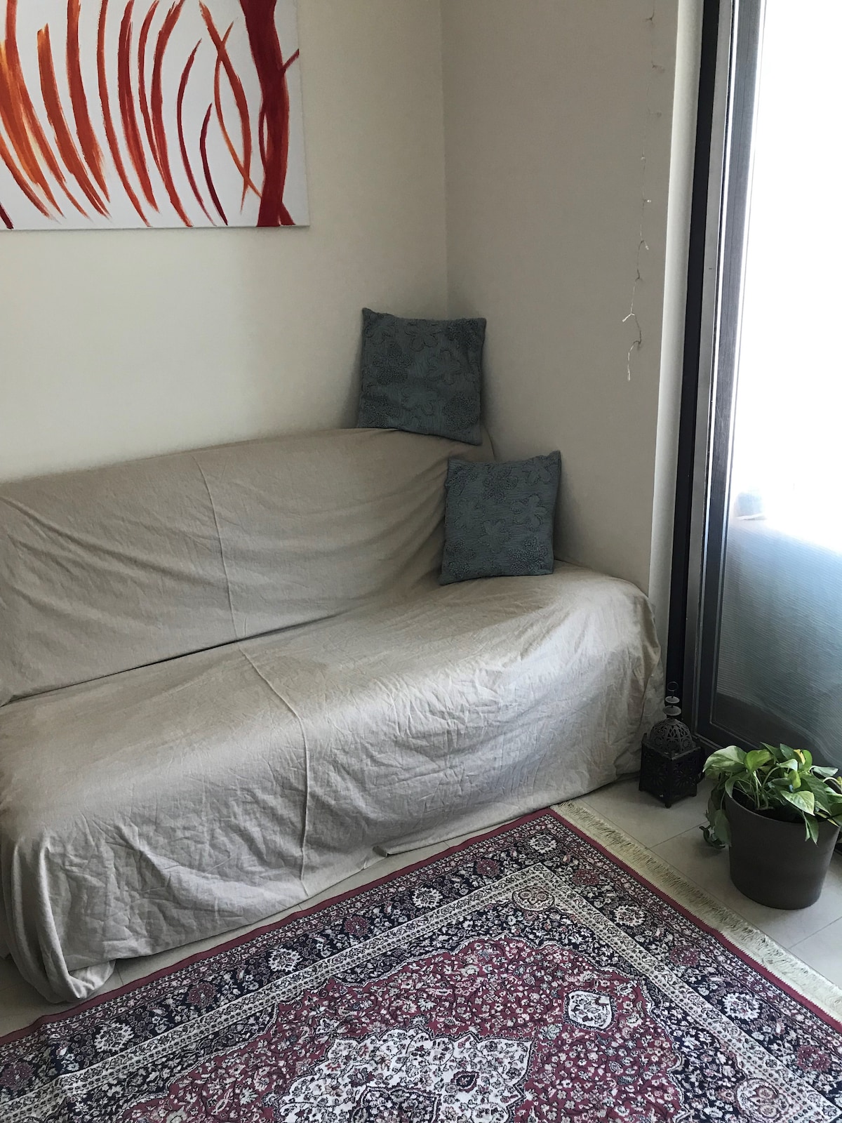 ספה נפתחת, מקופלת ליום