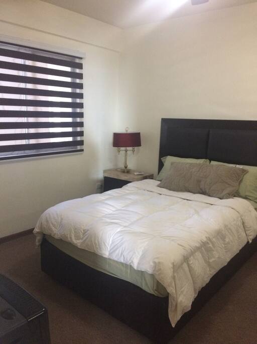 recamara, con servibar, microondas y cafetera,closet