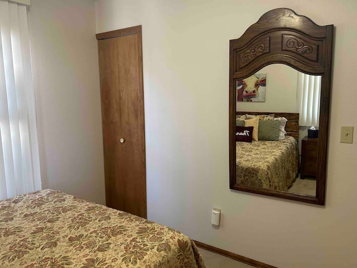 غرفة النوم 2