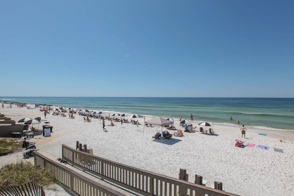 Western Green beach access