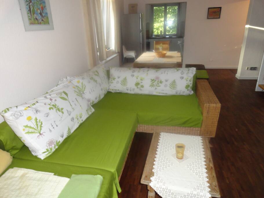 gemütliche Couch zum Entspannen