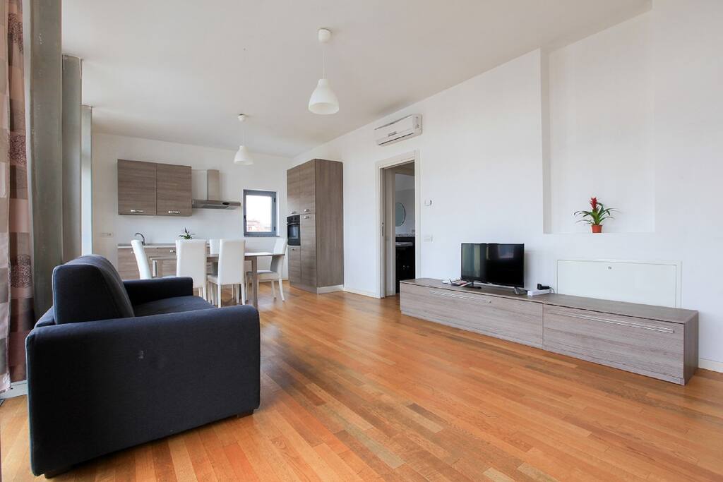 Living area , Kitchen, Dining area