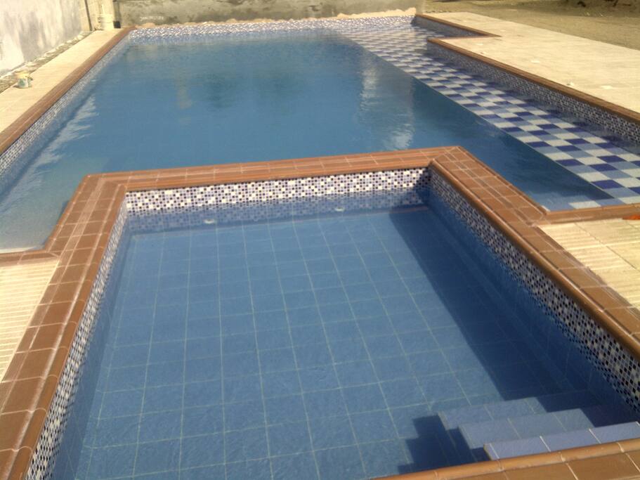 Piscinas para niños y adultos