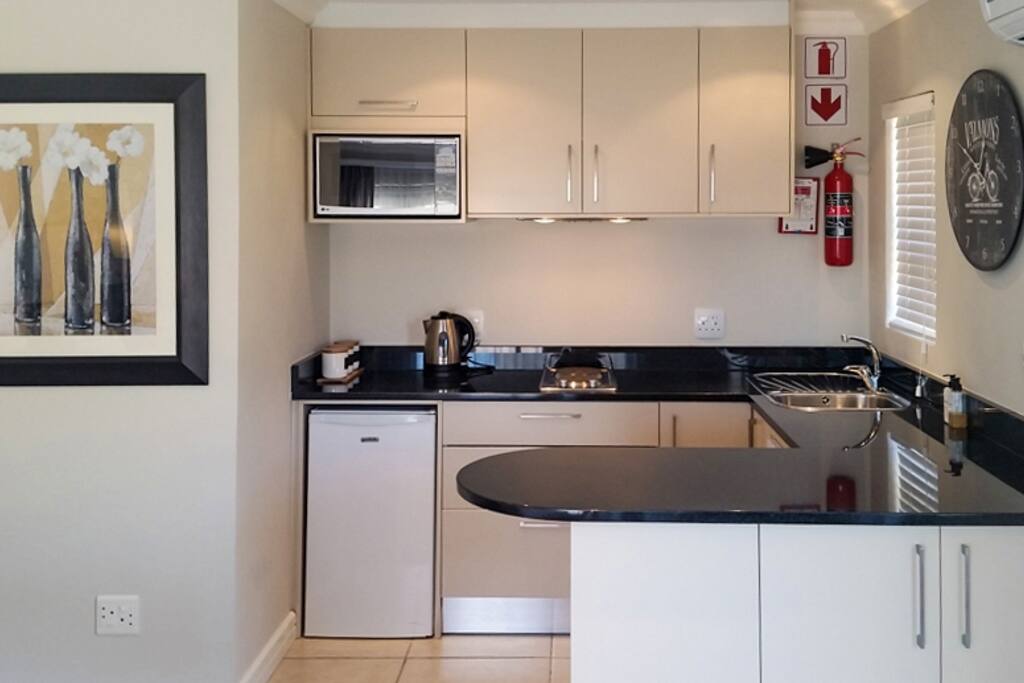 Studio Kitchen