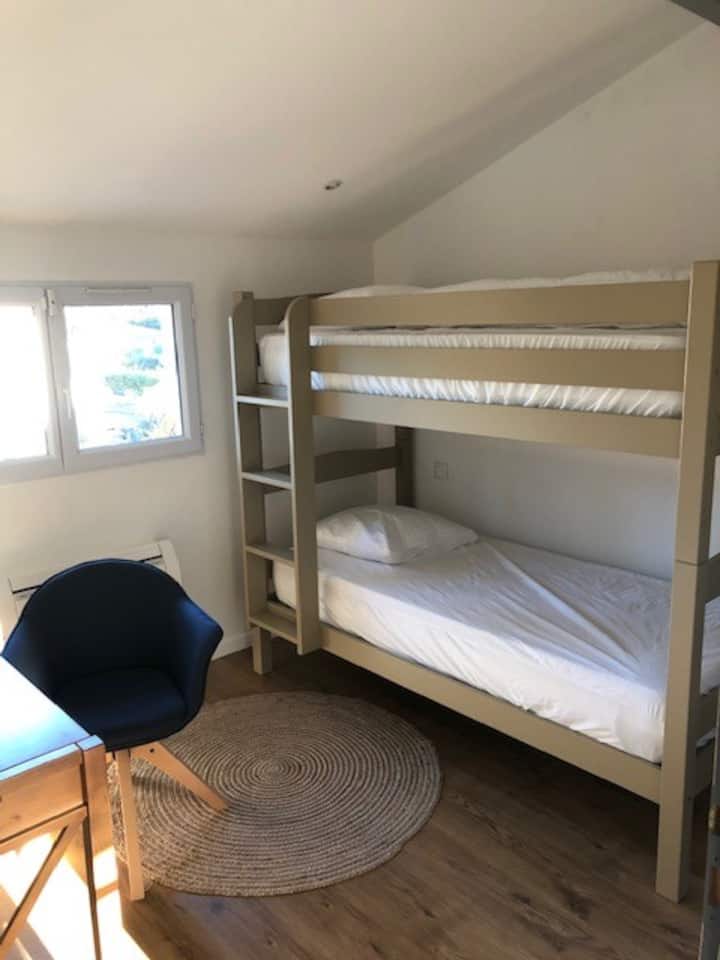 საძინებელი 3