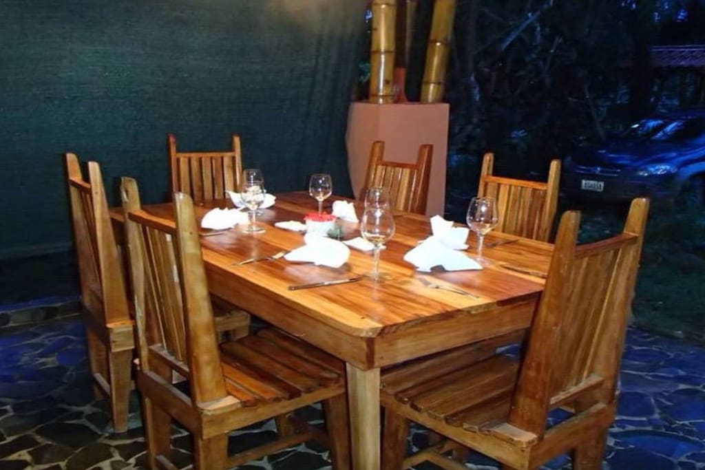 Outdoor Dining Are