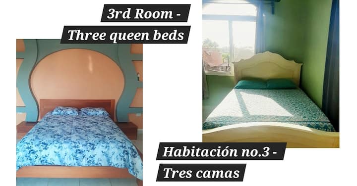 Tercera habitacion con tres camas queen en el segundo piso