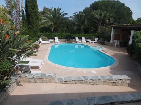 Stunning 3-star villa - Adapted PMR